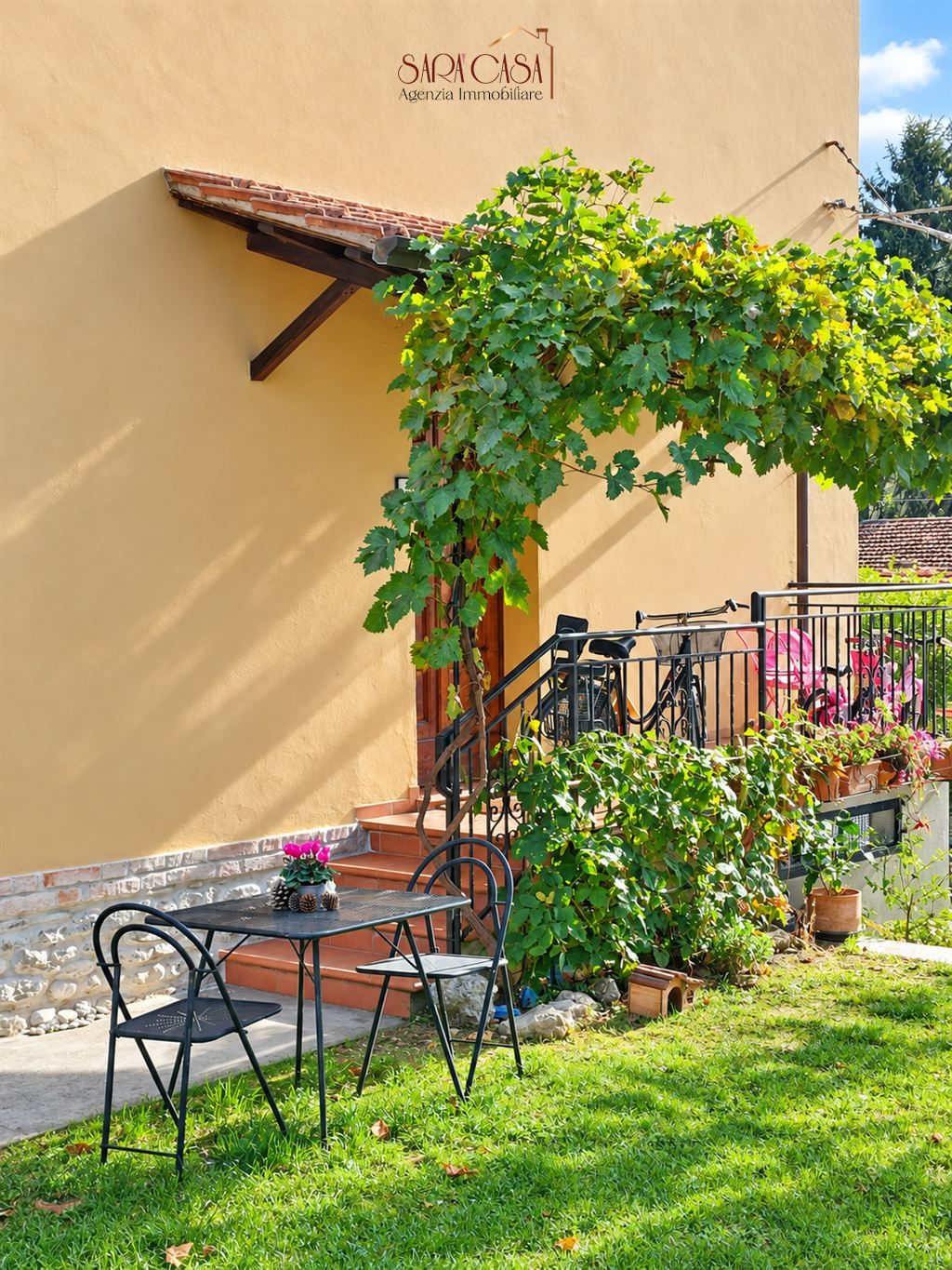 Appartamento in contesto bifamiliare con ingresso indipendente