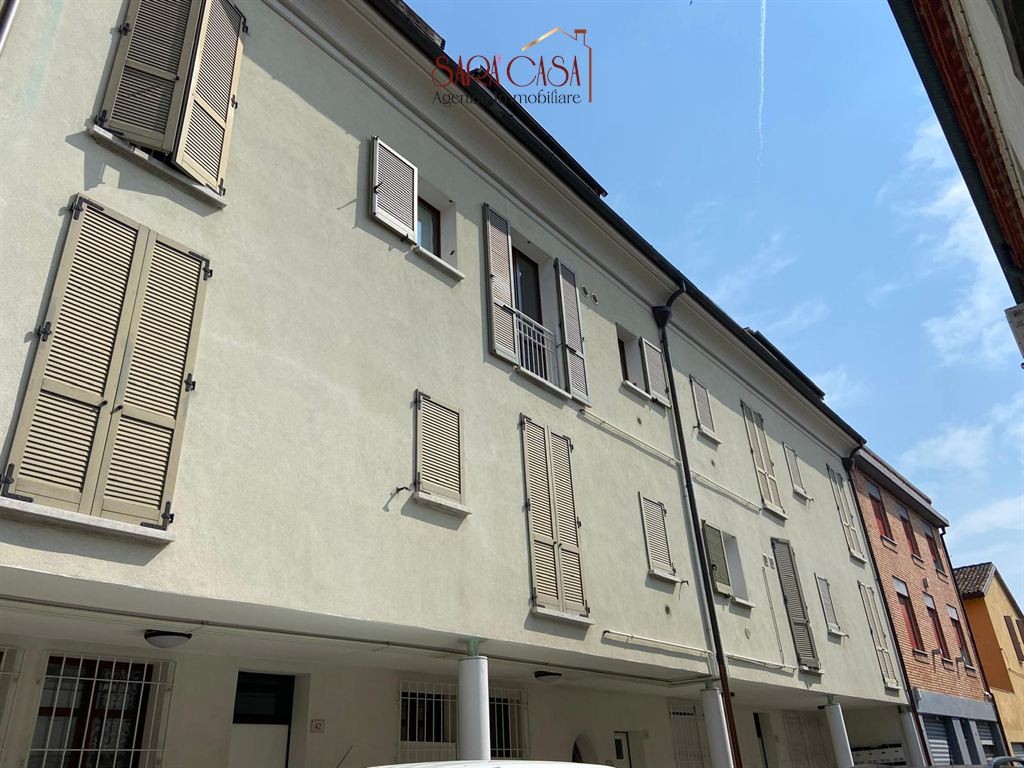 AUTORIMESSA in via Pisacane